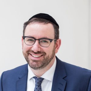 Rabbi Yoni Golker interviews Prof Stephen Brecker